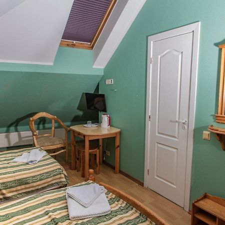 Well Hotel Riga Buitenkant foto