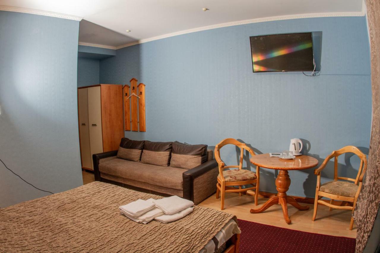 Well Hotel Riga Buitenkant foto